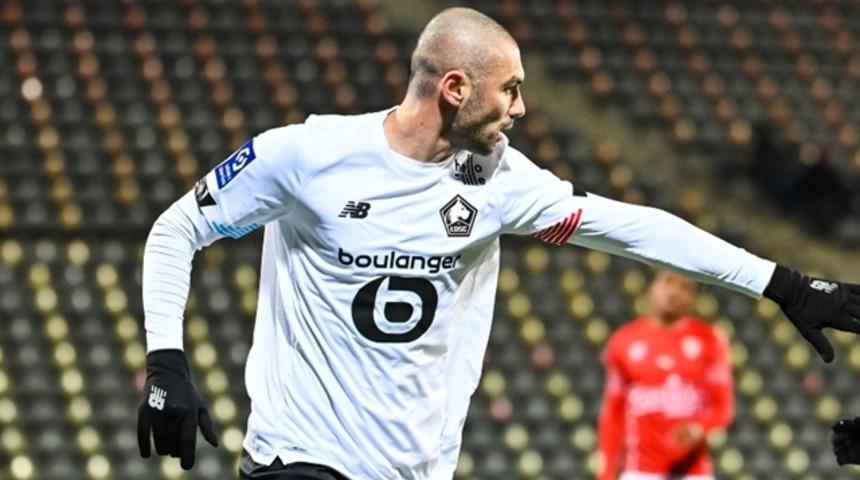 Burak Yılmaz, 2 ay sonra maç kadrosunda