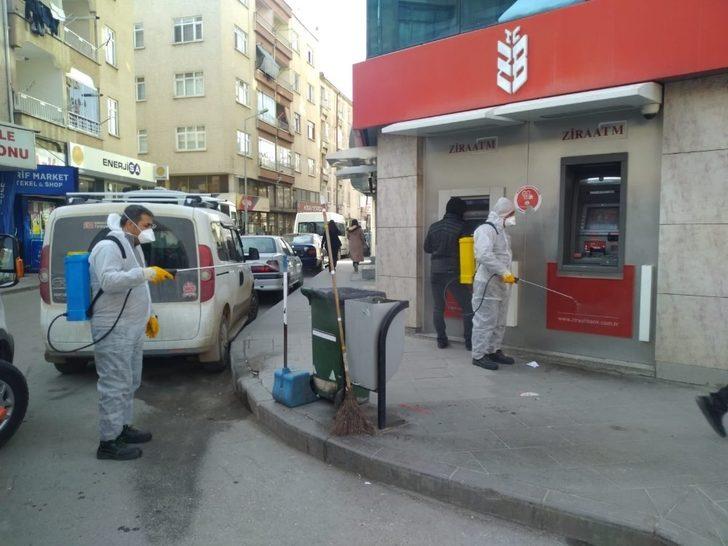 Kırıkkale Belediyesi virüse karşı dezenfekteye devam ediyor G2