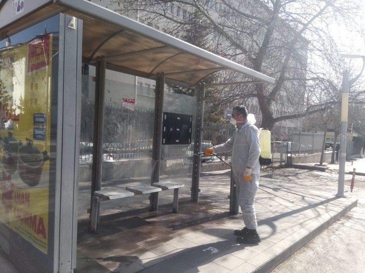 Kırıkkale Belediyesi virüse karşı dezenfekteye devam ediyor G5