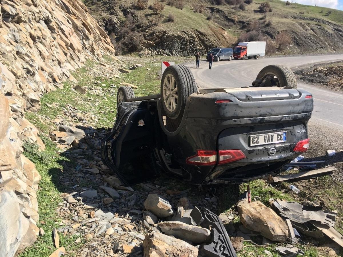 Hurdaya d&ouml;nen ara&ccedil;tan sağ kurtuldular