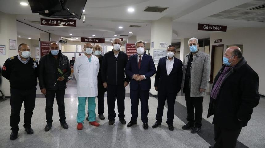 Başkan Palancıoğlu, sağlık &ccedil;alışanlarını unutmadı