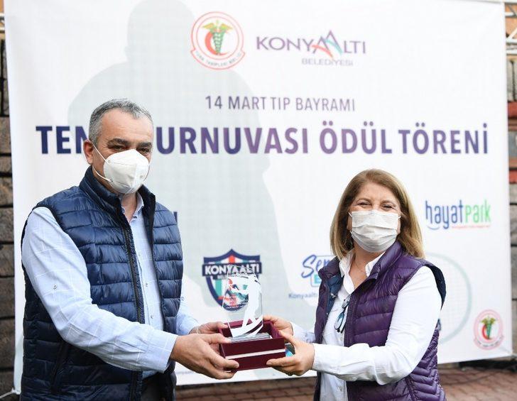 Doktorlar HayatPark’ta moral buldu G1