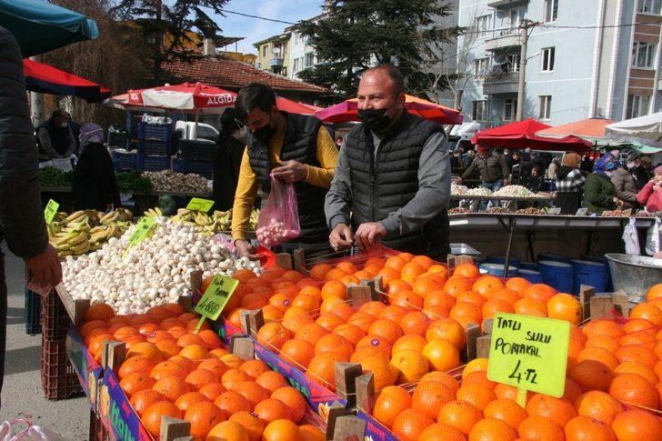 Normalleşme süreci hafta sonu pazarların açılması vatandaş ve esnafı memnun etti G2