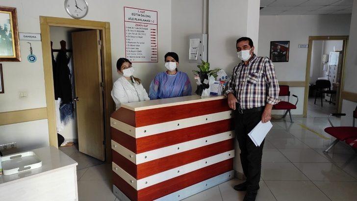 Başkan Tarhan’dan sağlık çalışanlarına çiçek G3