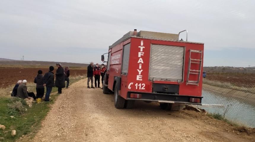 Sulama kanalına d&uuml;şen yaşlı adam boğuldu