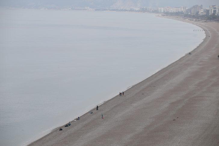 Turizm merkezleri Antalya ve Muğla'da sokağa çıkma kısıtlaması nedeniyle sessizlik hakim oldu G4