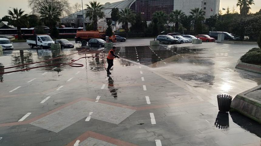 1 yılda 4,6 milyon metrekarelik alan dezenfekte edildi