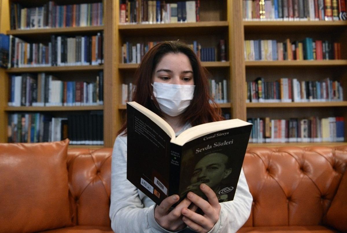 Bursa&rsquo;nın ilk m&uuml;ze k&uuml;t&uuml;phanesine yoğun ilgi