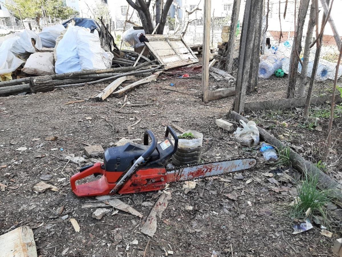 Samsun&rsquo;da odun keserken boynundan yaralanan gen&ccedil; hayatını kaybetti