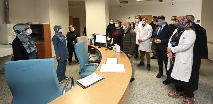 Vali Varol’dan sağlık çalışanlarına ziyaret G4