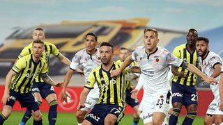 Fenerbahçe'de Gökhan Gönül sakatlandı