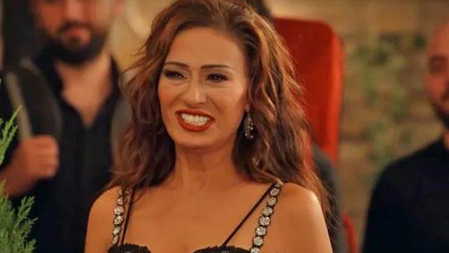 Yıldız Tilbe'nin gençlik fotoğrafları olay oldu!  Alba Flores ve Nesrin Cavadzade'ye benzetildi