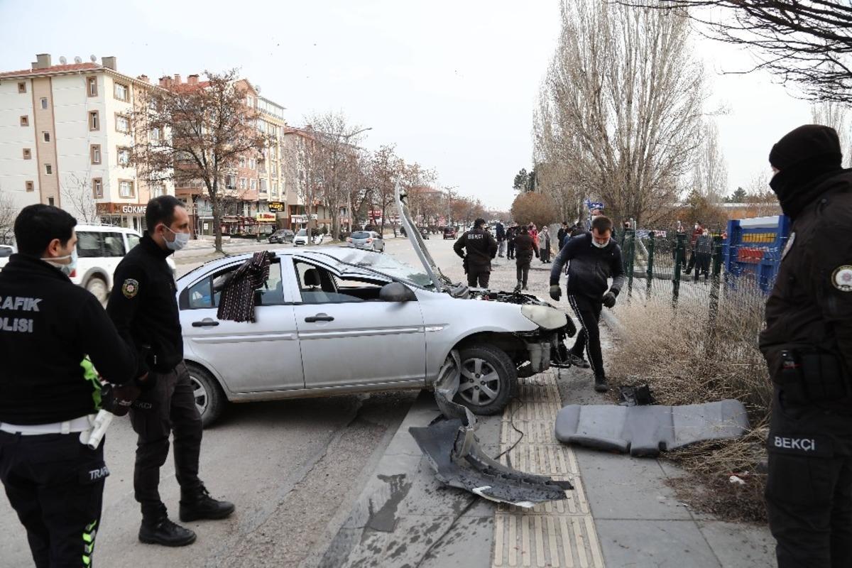 Başkent&rsquo;te trafik kazası: 6 yaralı