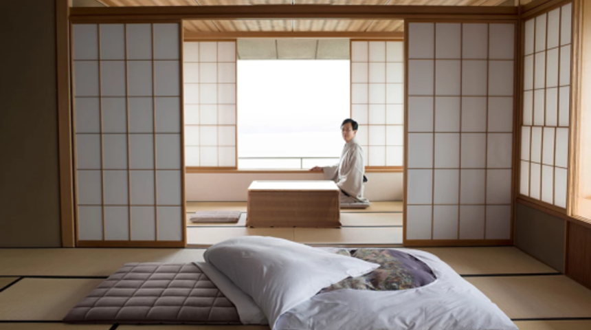 Japonlar neden yerde uyumayı tercih ediyor? İşte yerde uyumanın arkasında yatan sağlıklı nedenler