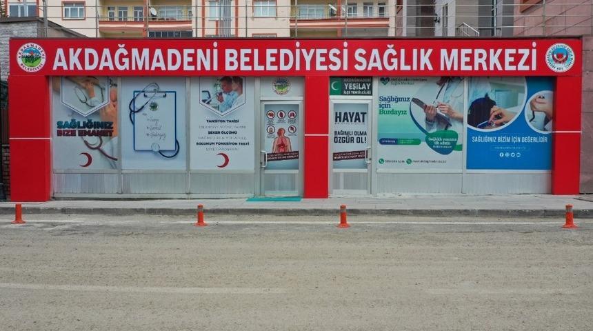 Akdağmadeni Belediyesi Sağlık Merkezi açıldı