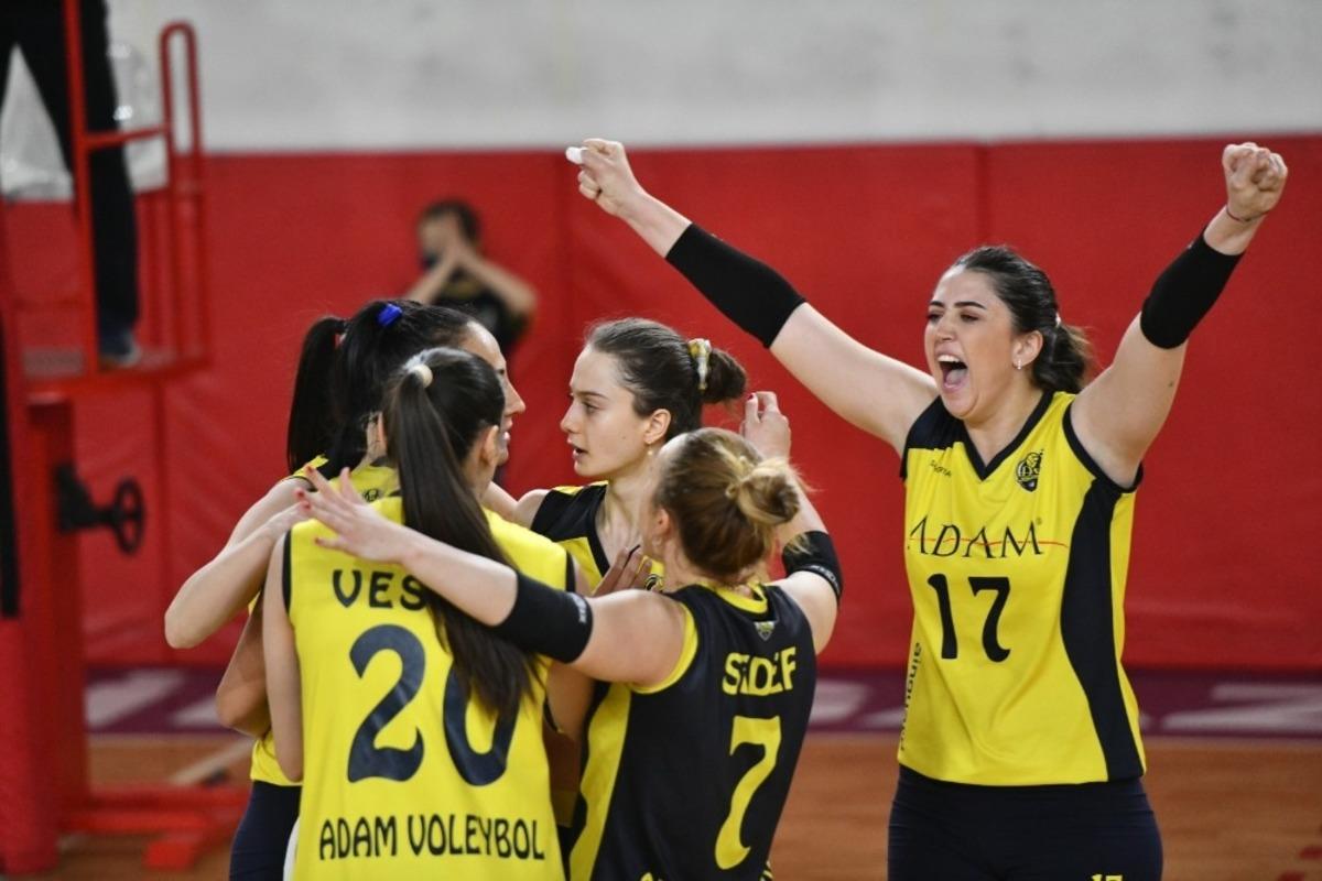 Adam Voleybol&rsquo;dan aynı tarife 3-2