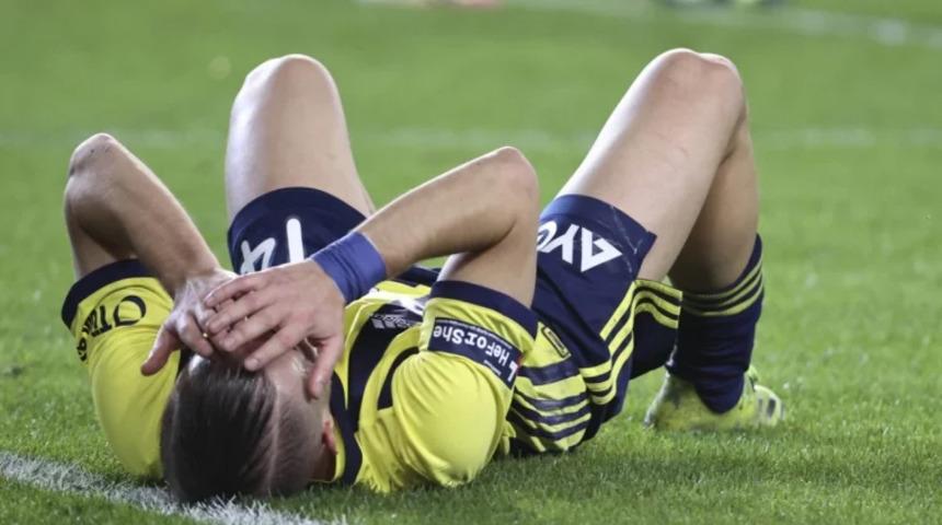 Fenerbahçe Kadıköy'deki 18 yıllık mağlubiyet rekorunu kırdı!