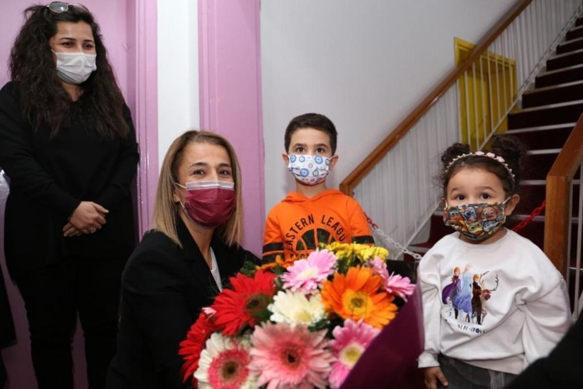 Nevşehir Valisi Becel, haftaya okul ziyaretleri ile başladı