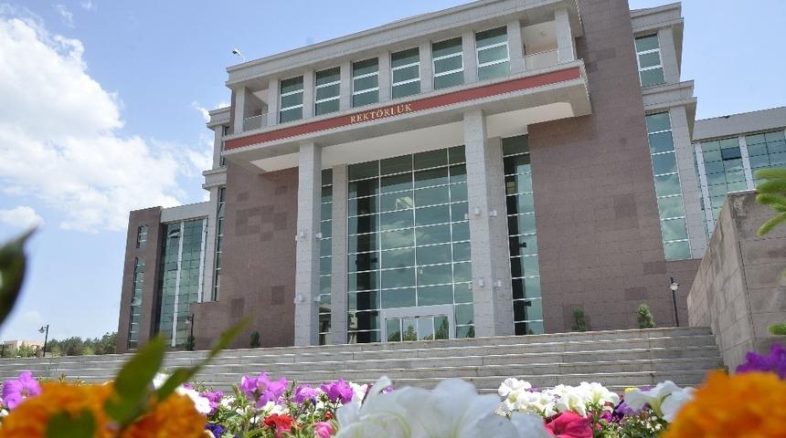 ESOGÜ dünya sıralamalarında yer aldı