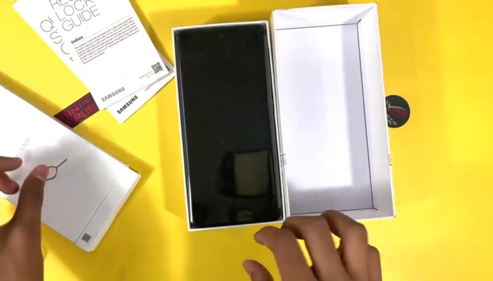 Önce bir tanıtılsaydı: Samsung Galaxy A72 4G için kutu açılış videosu yayınlandı!