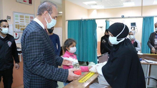 Yalçınkaya’dan sağlık çalışanlarına ziyaret