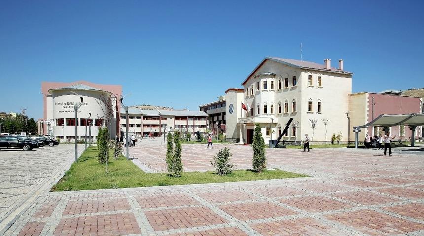Bayburt &Uuml;niversitesi i&ccedil;in rekt&ouml;r adaylığı başvuruları alınmaya başlandı