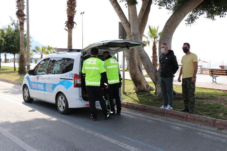 Alanya’da hafta sonu yasağa uymayanlara ceza yağdı G2