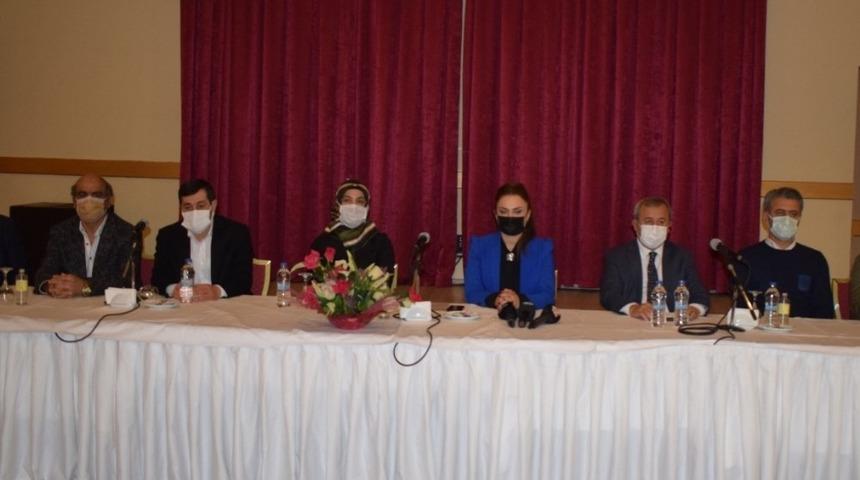 Özel Okullar Platformu Başkanı Düşmez,"Rengimizin maviye dönmesi için gayret gösterin"