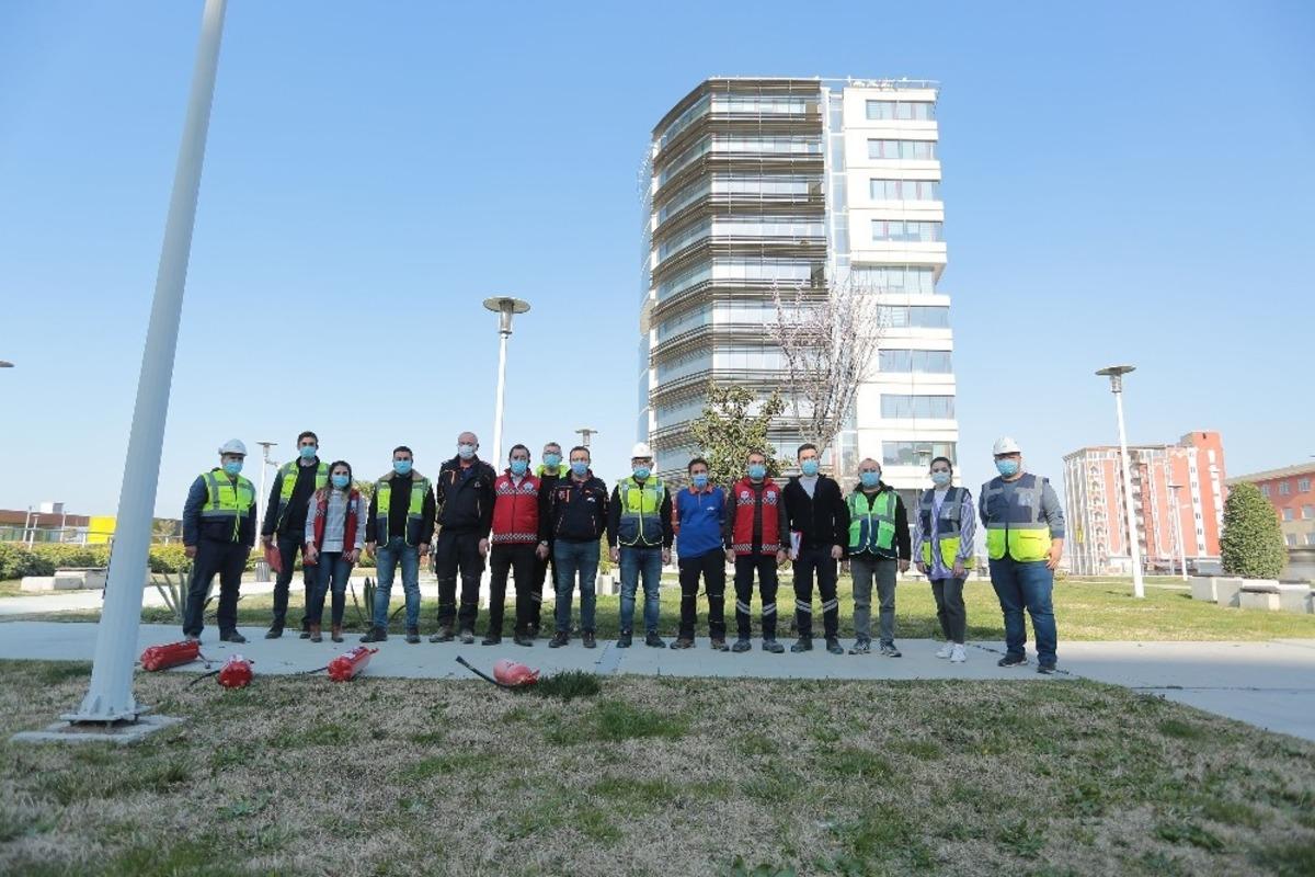 Afet eğitim tatbikatı ger&ccedil;eği aratmadı