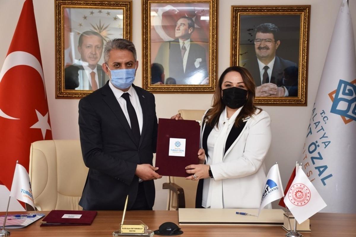 Tematik yeni nesil girişimcilik ve prototipleme merkezi protokol&uuml; imzalandı