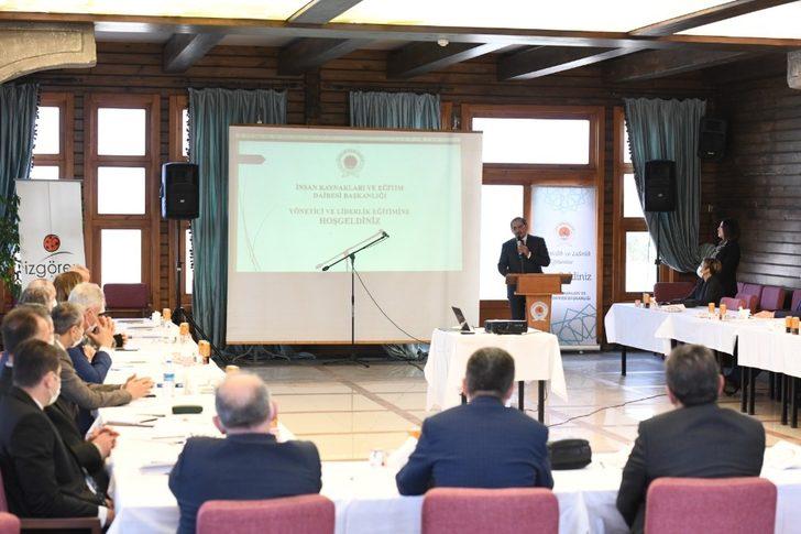 Büyükşehir yöneticilerine ‘liderlik’ eğitimi G4