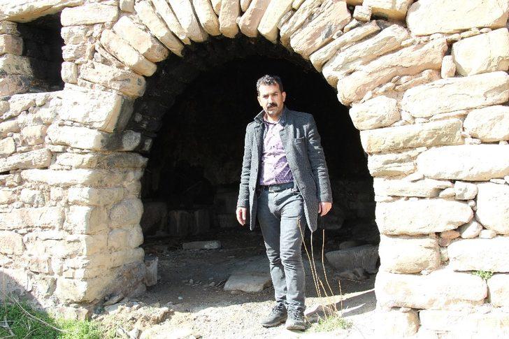 Siirt’te köylüler, 250 yıllık hamamın koruma altına alınmasını istiyor G5