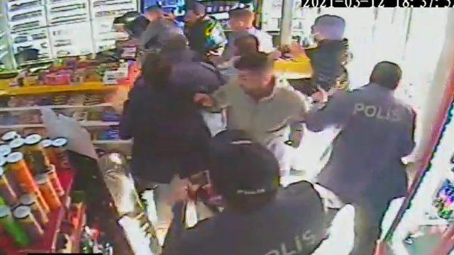 Marketteki alacak verecek kavgasında yumruklar konuştu