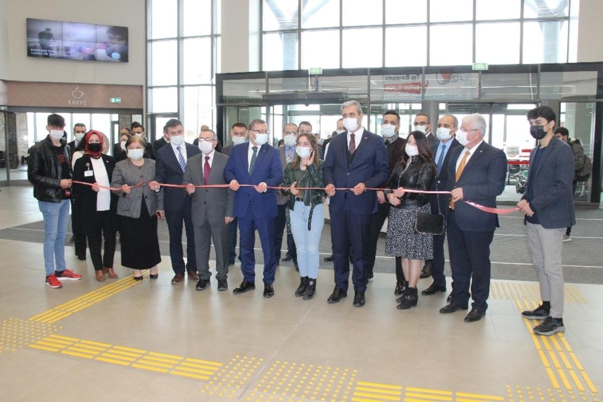 Sağlık &ccedil;alışanlarına moral