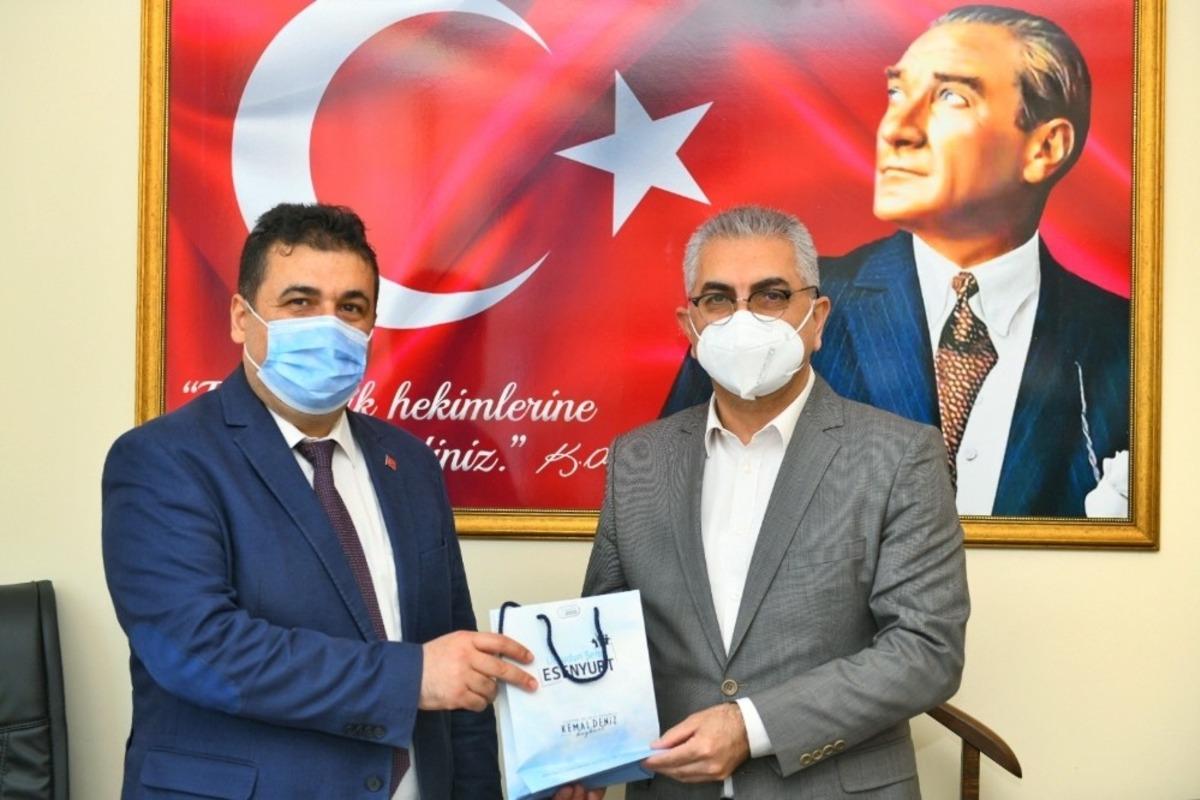 Esenyurtlu kadınlar sağlık &ccedil;alışanları i&ccedil;in &uuml;retti