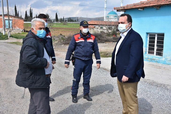 Akhisar Belediyesinden karantinadaki mahalleye yardım paketi desteği G3