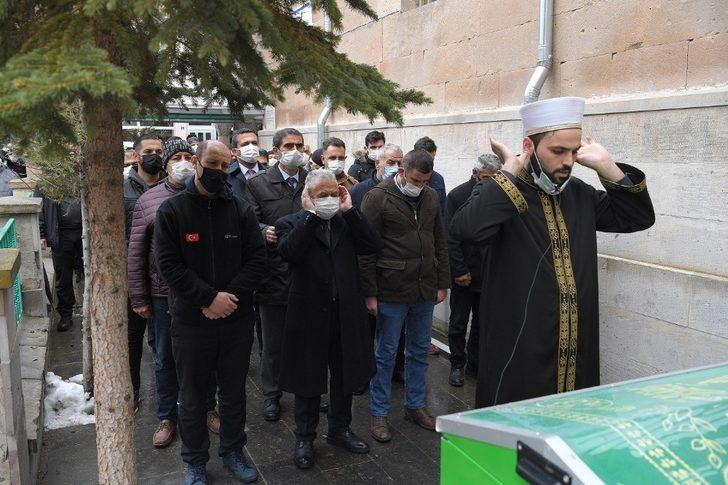 KASKİ çalışanına son görev G2