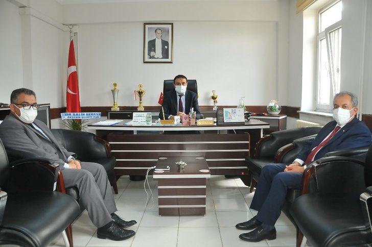 Başkan Akkaya sağlık çalışanların Tıp Bayramı’nı kutladı G2