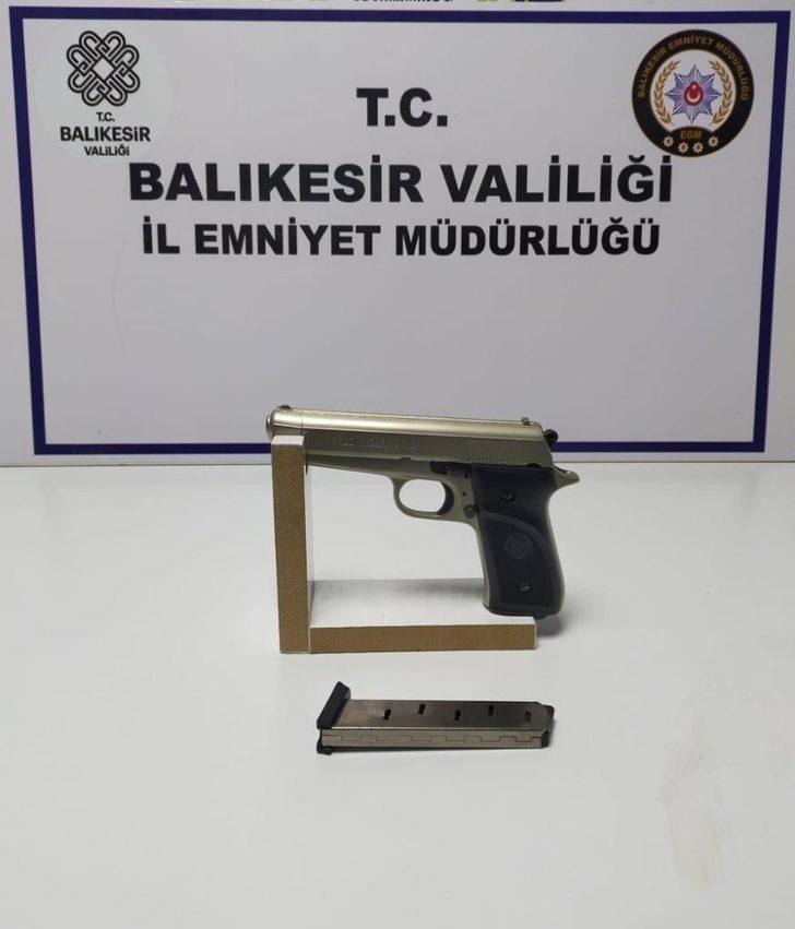 Balıkesir’de polis son 1 haftada 88 uyuşturucu şüphelisini yakaladı G3