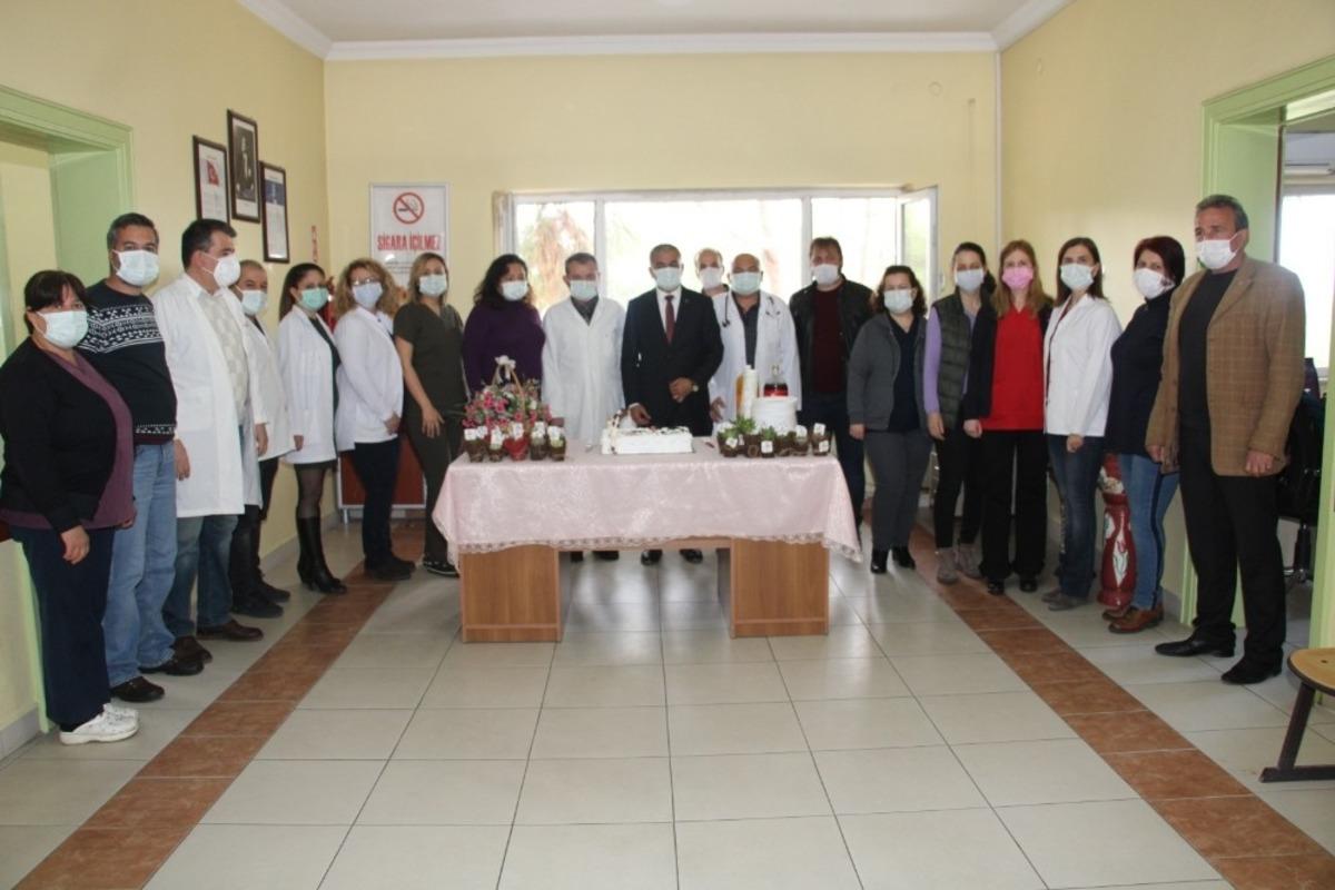 Başkan Kaplan&rsquo;dan sağlık kahramanlarına moral