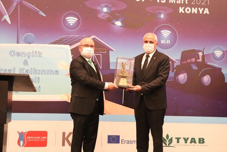 Konya'da "Gençlik ve Kırsal Kalkınma Modeli Eğitim Programı" düzenlendi G1