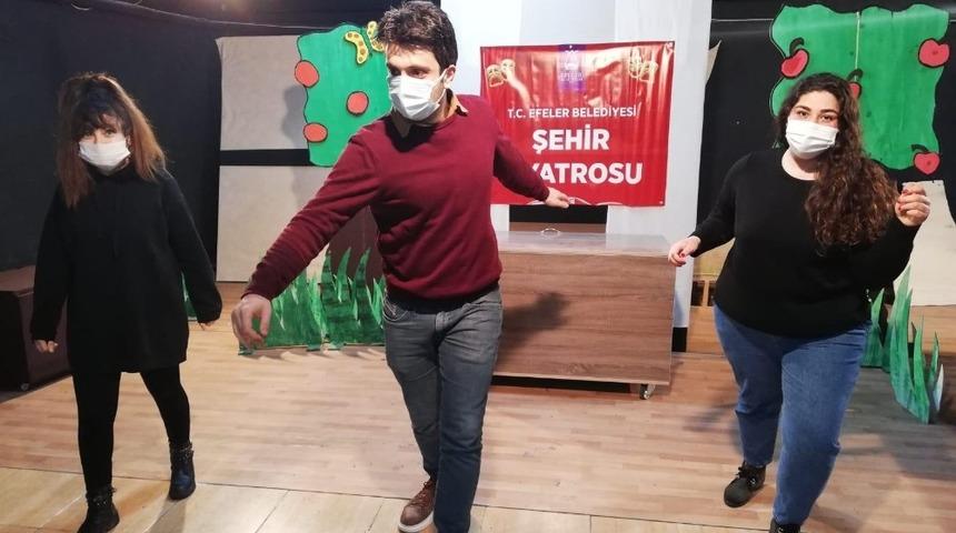 Efeler Belediyesi Şehir Tiyatrosu, yeni d&ouml;nem &ccedil;alışmalarına başladı