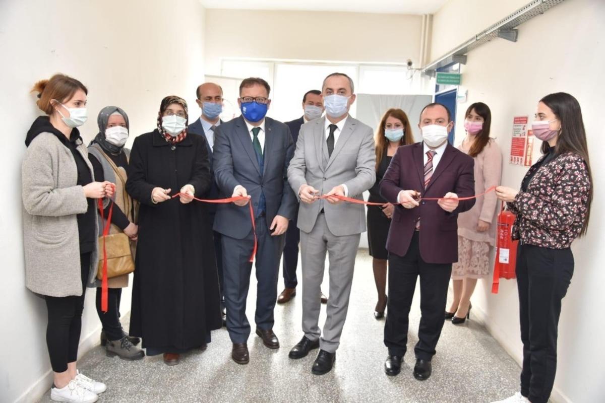 Altıeyl&uuml; Halk Eğitim&rsquo;de &ccedil;ini at&ouml;lyesinin a&ccedil;ılışı yapıldı