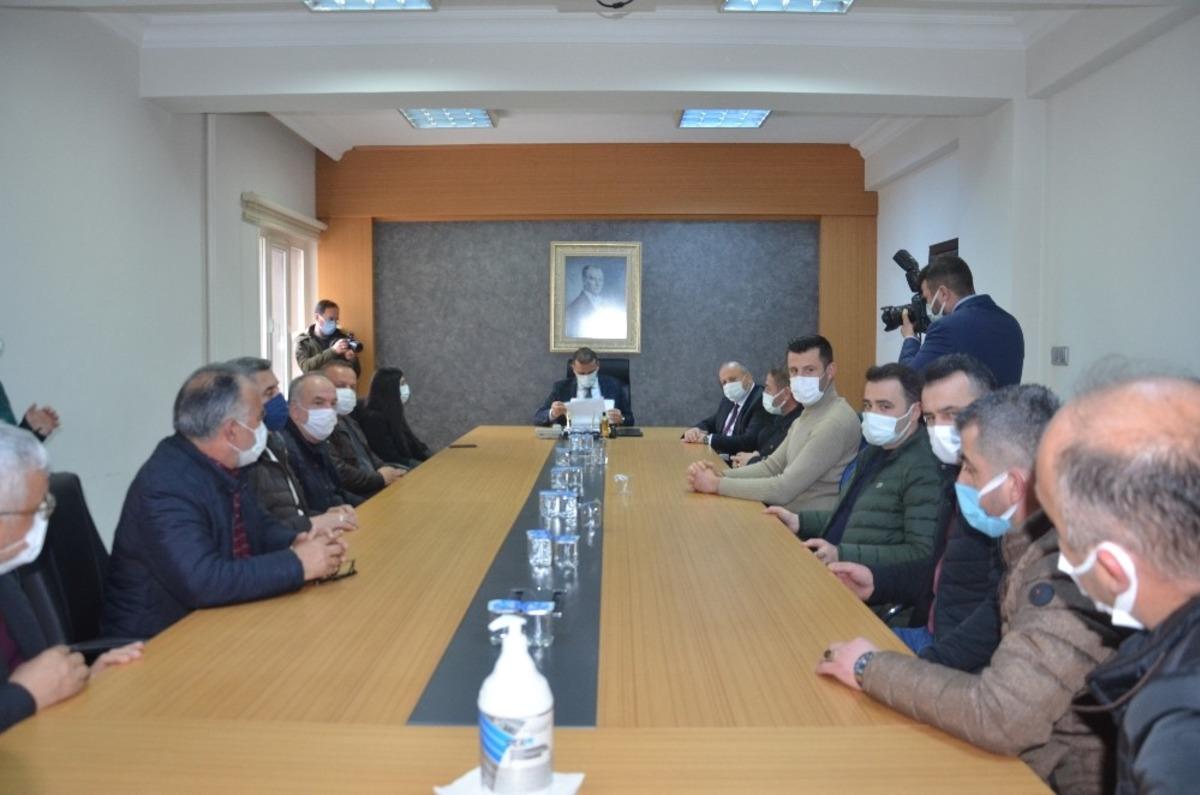 &Uuml;nyeli iş adamlarına "teşekk&uuml;r belgesi"