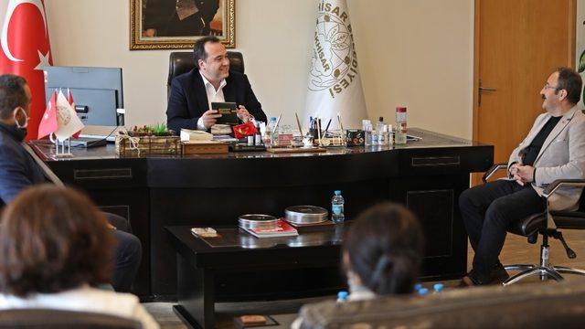 Akhisar Belediyesinden muhtarlara tam destek