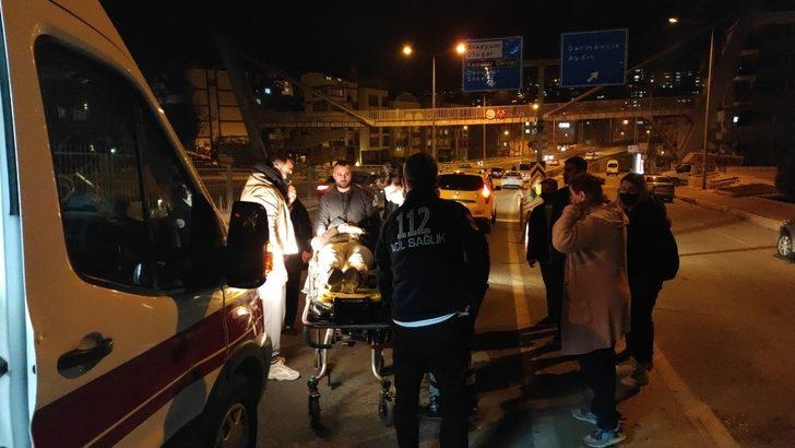 Otomobil motosiklete çarpıp kaçtı: 2 yaralı G3