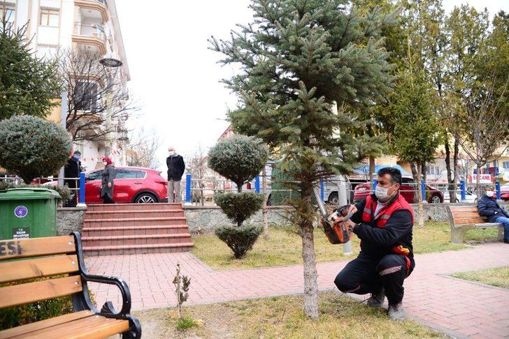 Kahramankazan Belediyesi’nden parklara bahar dokunuşu G5