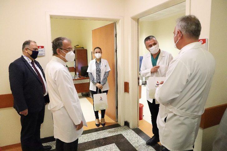 SANKO Üniversitesi ve hastanesinde Tıp Bayramı kutlamaları G1