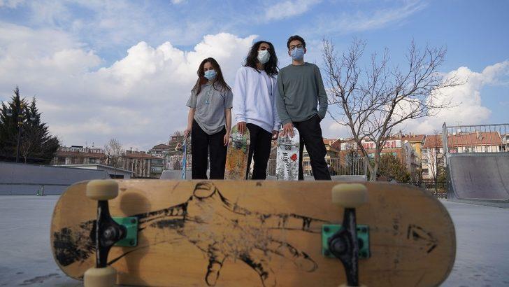 Keçiören’de kaykayını alan parkura koştu G2