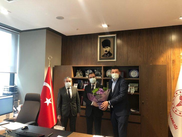 Gönül Elçileri sağlıkçıların bayramını kutladı G2